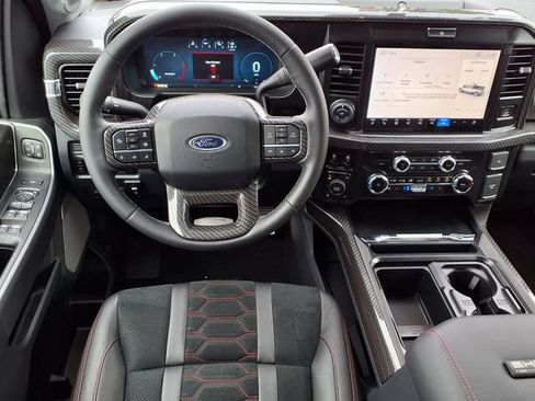 New 2026 Ford F250 Lariat w/ Black Appearance Package AWD/4WD image 9