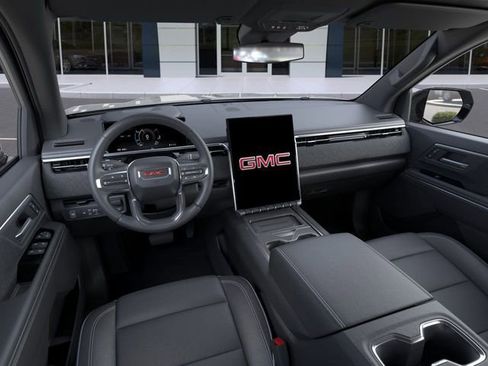 New 2026 GMC Sierra EV Elevation image 15