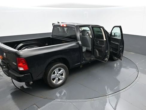 Used 2019 RAM 1500 Express w/ Express Value Package image 23