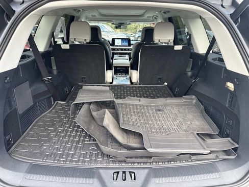 Certified 2025 Lincoln Aviator Reserve w/ Equipment Group 201A image 11