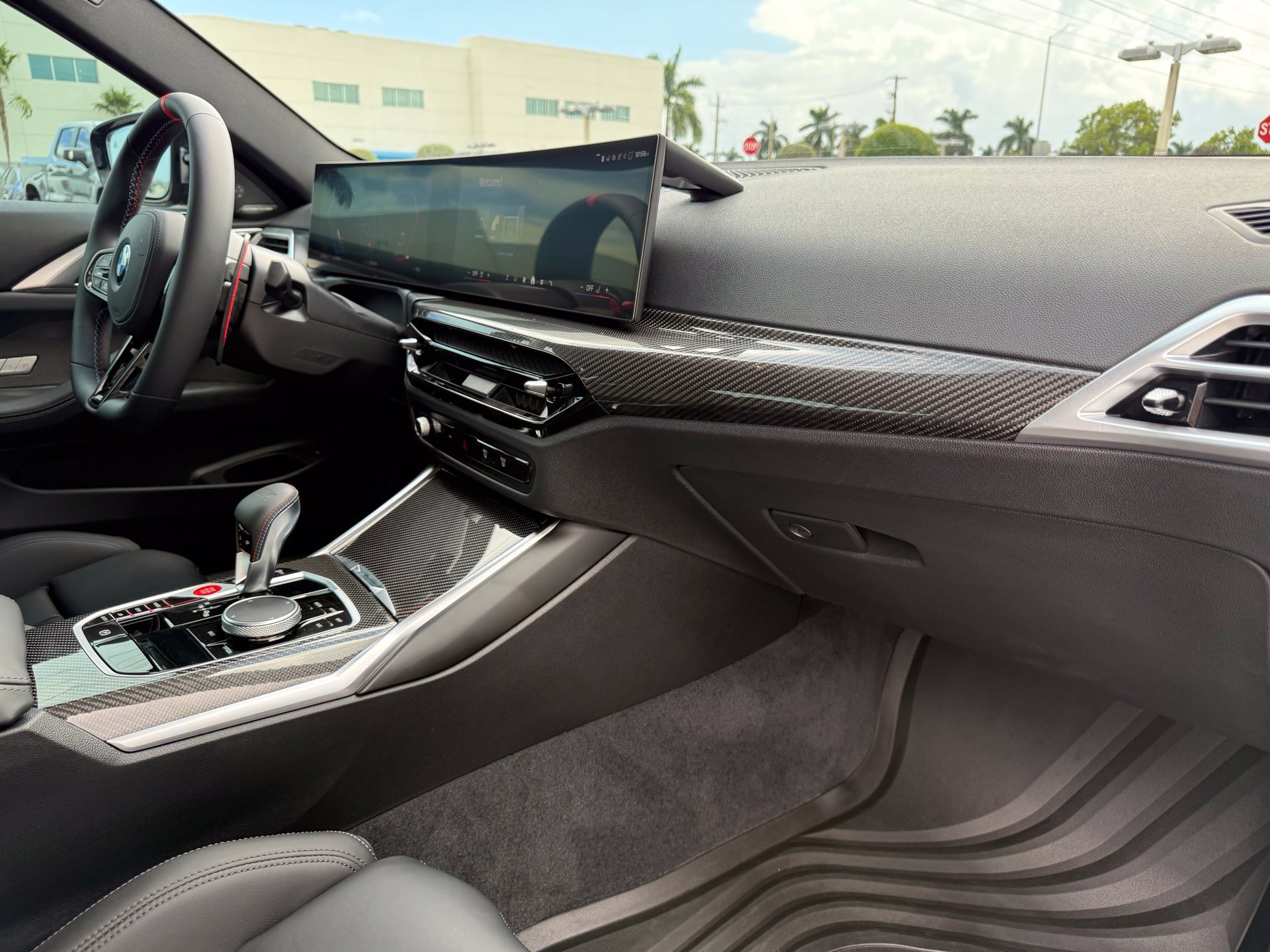 Used 2027 BMW M4 Competition RWD image 24