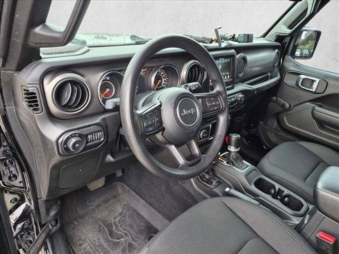 Used 2022 Jeep Wrangler Unlimited Sport AWD/4WD image 10