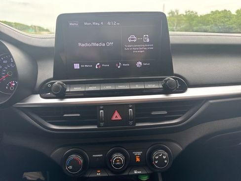 Certified 2023 Kia Forte LXS FWD image 10