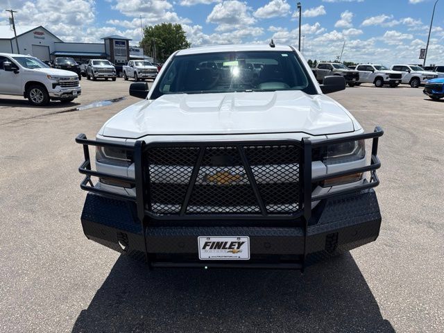 Used 2018 Chevrolet Silverado 1500 Custom w/ Custom Value Package AWD/4WD image 3