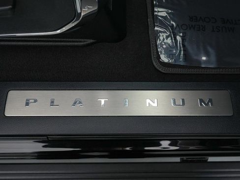 Certified 2025 Ford F250 Platinum image 25