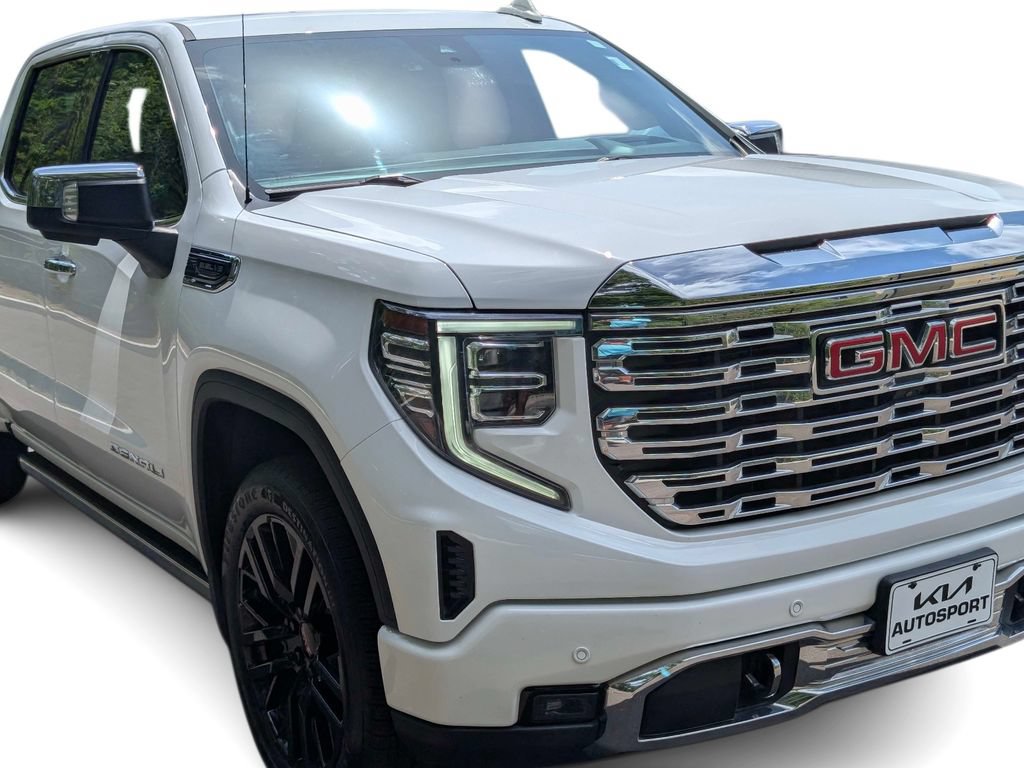 Used 2023 GMC Sierra 1500 Denali w/ Denali Reserve Package AWD/4WD image 5