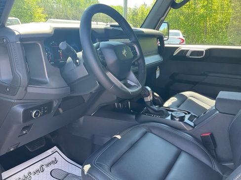 New 2026 Ford Bronco Badlands AWD/4WD image 15