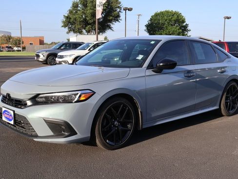 Used 2022 Honda Civic Sport image 7