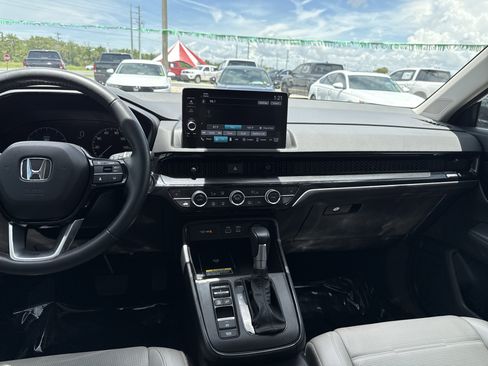 Used 2025 Honda CR-V EX-L image 22