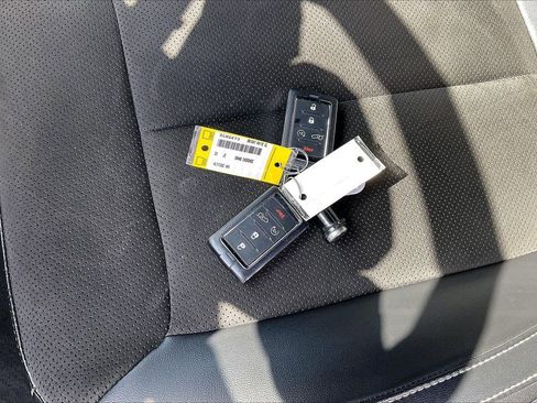 Certified 2023 Jeep Grand Cherokee Altitude image 33