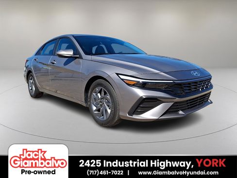 Certified 2024 Hyundai Elantra SEL image 1