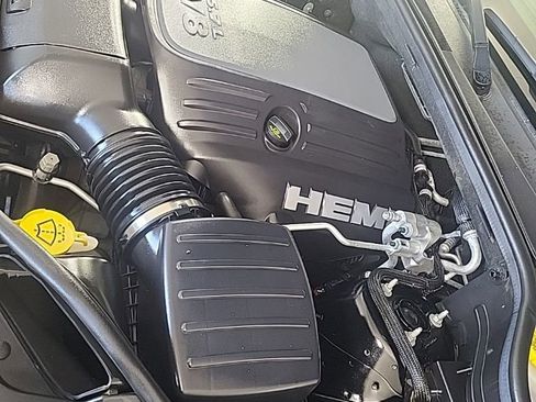 Used 2022 Dodge Durango R/T w/ Blacktop Package image 18