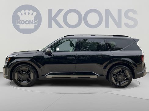 Used 2024 Kia EV9 GT-Line AWD/4WD image 2