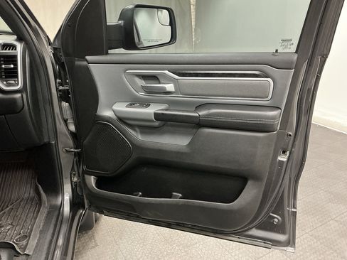Used 2022 RAM 1500 Big Horn AWD/4WD image 37