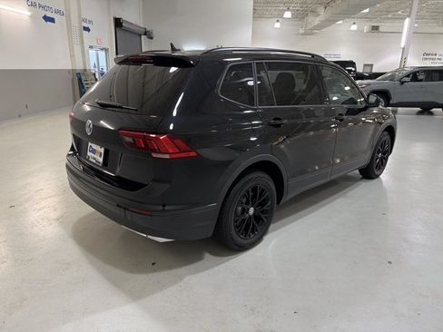 Used 2021 Volkswagen Tiguan S FWD image 9