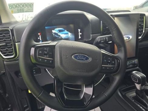 Used 2024 Ford Ranger XLT w/ FX4 Off-Road Package image 7