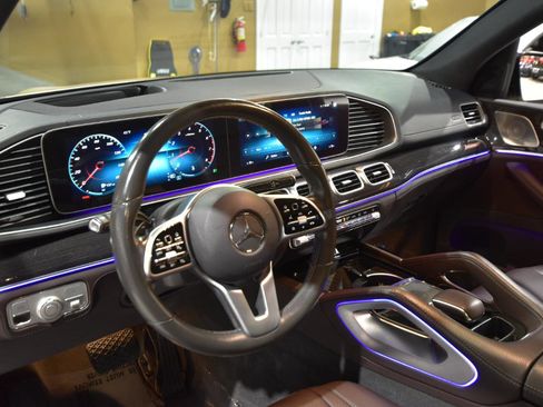 Used 2020 Mercedes-Benz GLE 350 4MATIC image 18
