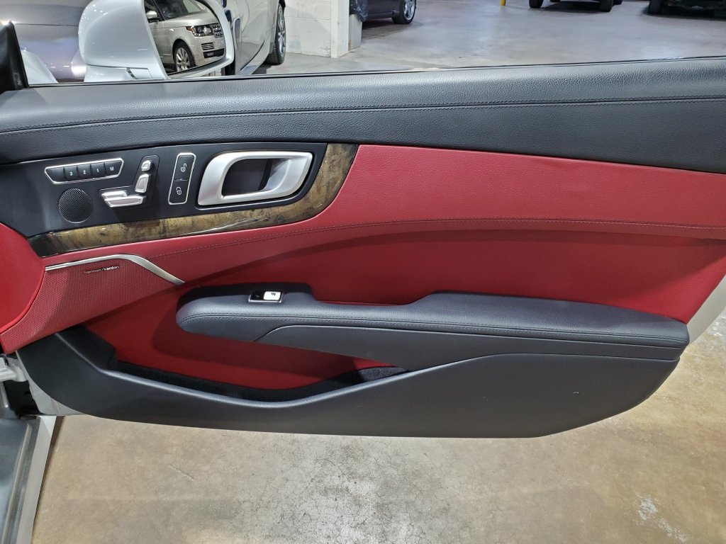 Used 2016 Mercedes-Benz SL 400 image 15