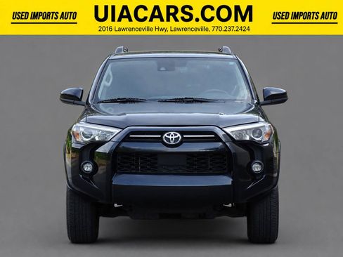 Used 2024 Toyota 4Runner SR5 RWD image 3