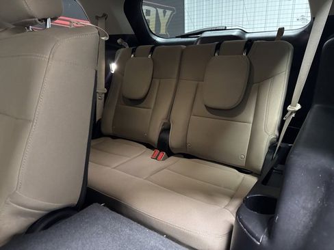 Used 2021 Ford Explorer 4WD image 16