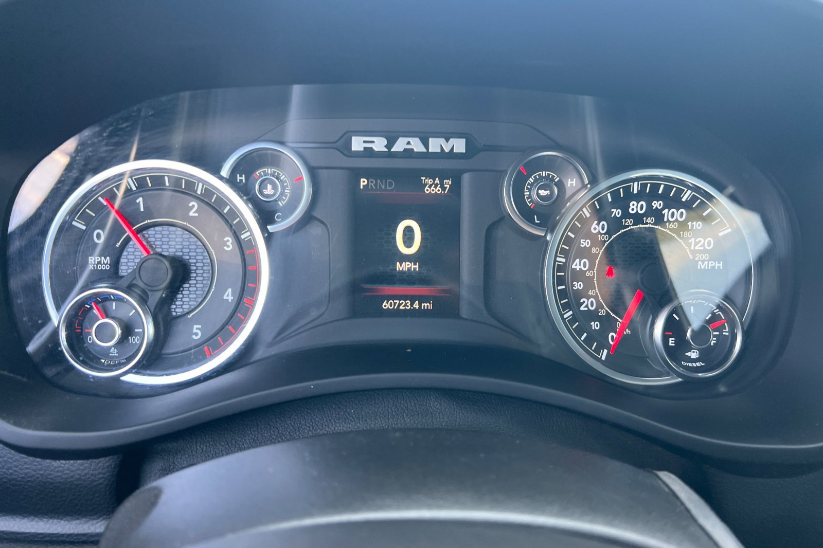 Used 2024 RAM 2500 Big Horn AWD/4WD image 24