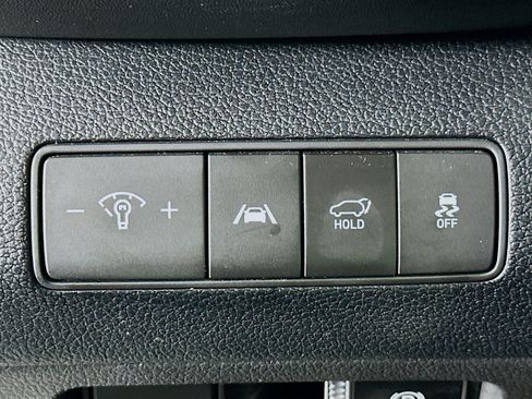 Used 2023 Hyundai Santa Fe XRT image 17