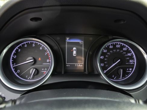 Certified 2020 Toyota Camry SE FWD image 15