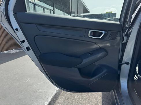 Used 2022 Honda Civic Sport image 19