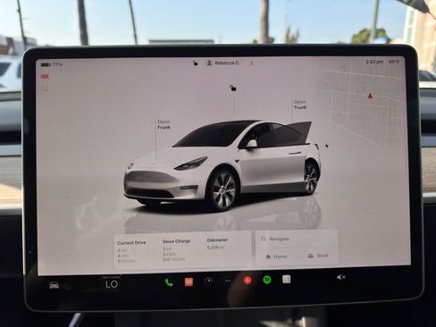 Used 2024 Tesla Model Y Long Range image 25