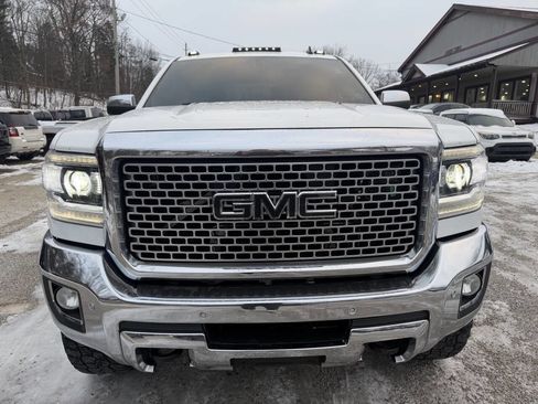 Used 2015 GMC Sierra 2500 SLT w/ Duramax Plus Package image 5