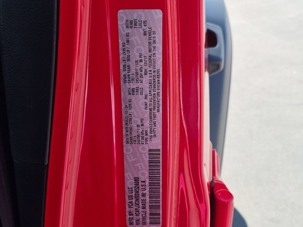 Used 2025 Jeep Wrangler Unlimited Sport AWD/4WD image 36