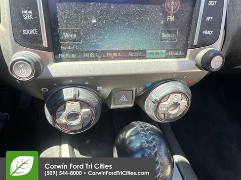 Used 2015 Chevrolet Camaro LT RWD image 12