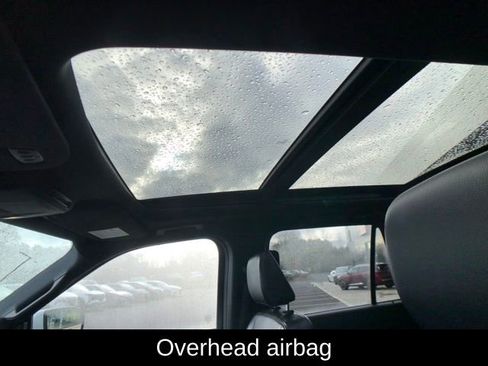 Used 2021 Ford Expedition XLT image 22