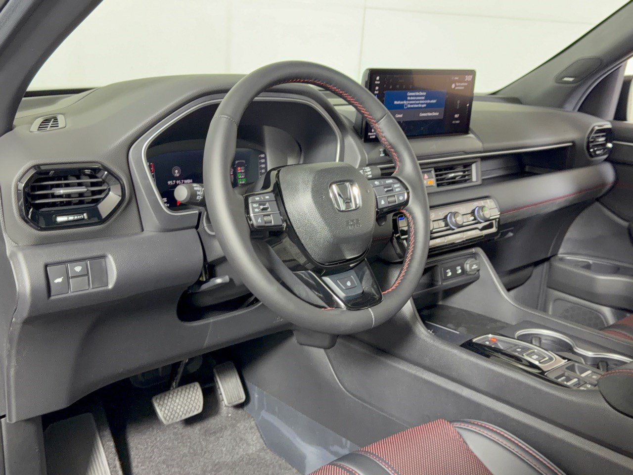 New 2026 Honda Pilot Black Edition image 4