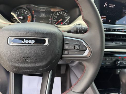 Used 2023 Jeep Compass Trailhawk AWD/4WD image 20