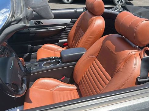 Used 2003 Ford Thunderbird RWD image 12