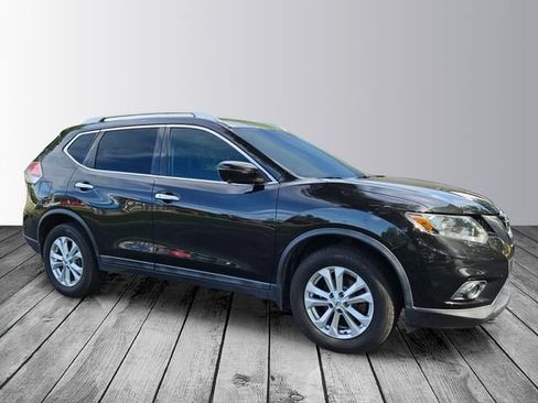 Used 2016 Nissan Rogue SV w/ SV Premium Package AWD/4WD image 7