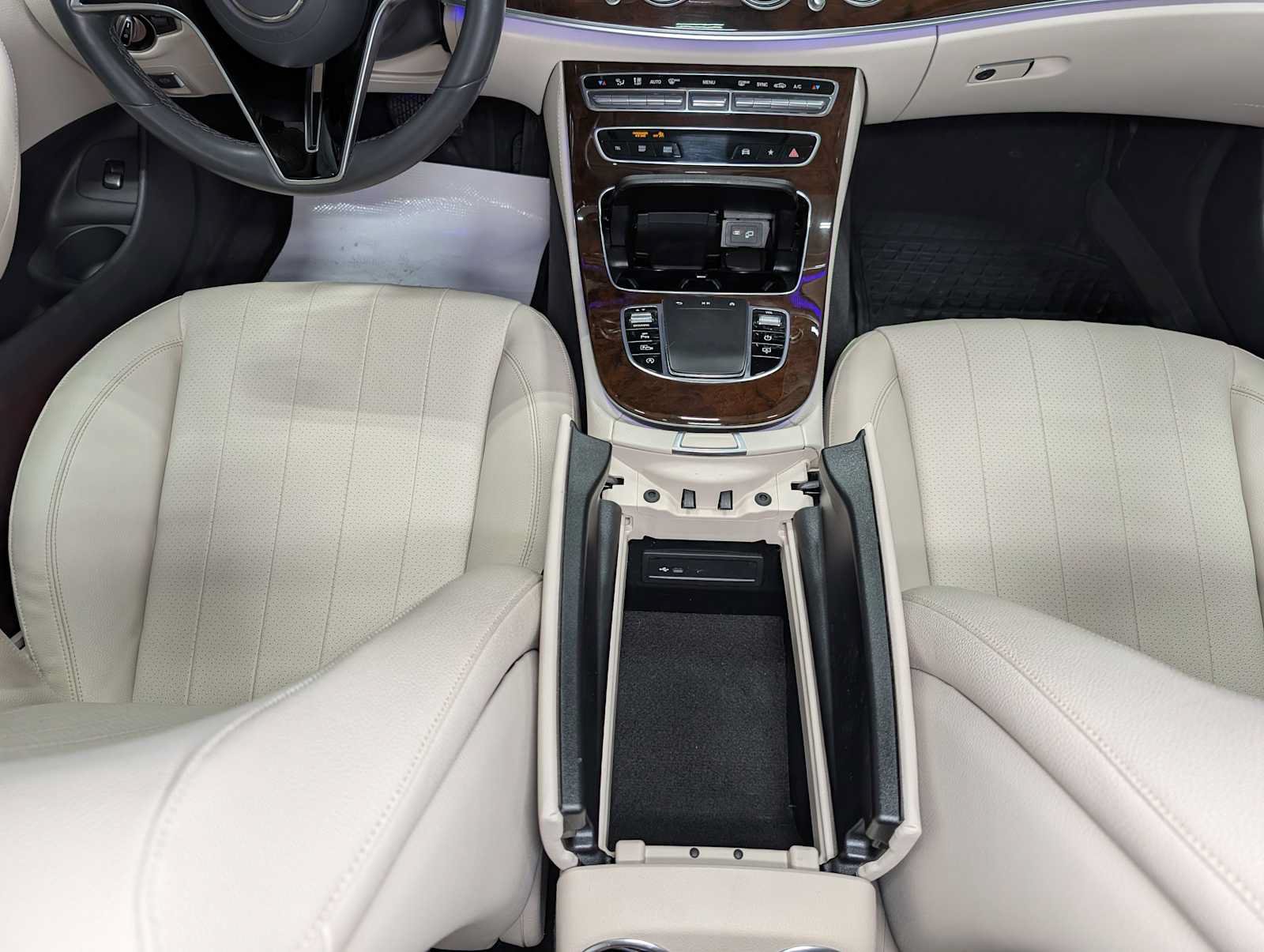 Certified 2022 Mercedes-Benz E 350 4MATIC Sedan image 20