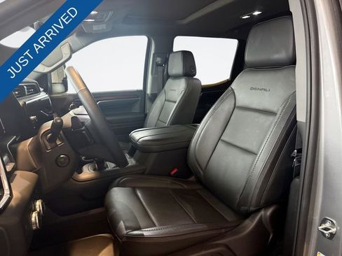 Used 2024 GMC Sierra 1500 Denali w/ Denali Reserve Package image 11