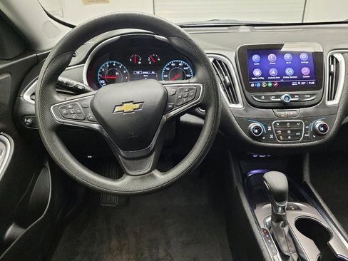 Used 2025 Chevrolet Malibu LT FWD image 22