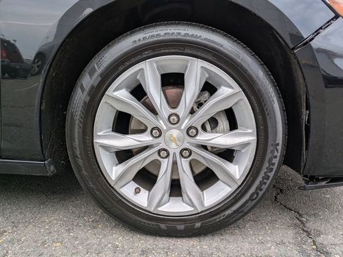 Used 2023 Chevrolet Malibu LT image 12