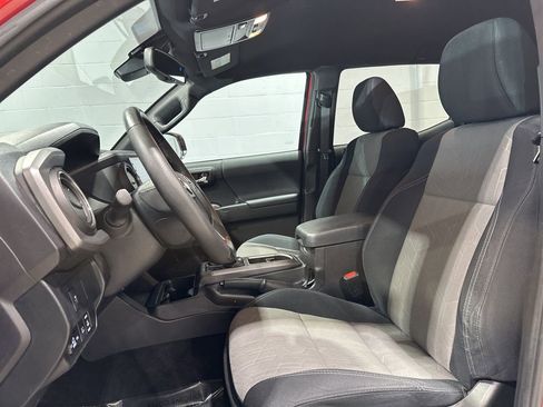 Certified 2021 Toyota Tacoma TRD Sport image 13