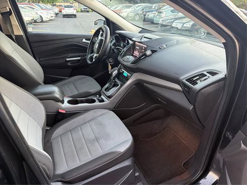 Used 2013 Ford Escape SE image 24