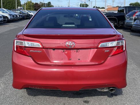 Used 2012 Toyota Camry SE FWD image 17
