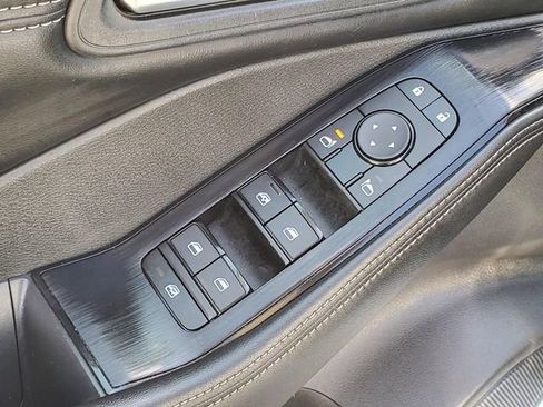 Certified 2024 Nissan Rogue SV w/ SV Premium Package image 15