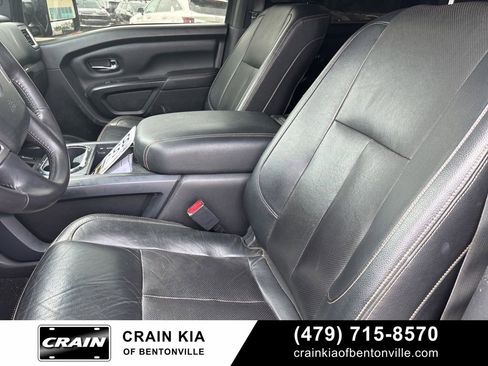 Used 2018 Nissan Titan SL w/ Midnight Edition AWD/4WD image 16
