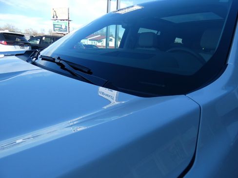 Used 2021 GMC Yukon Denali w/ Denali Ultimate Package image 7