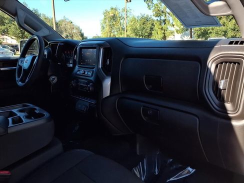 Used 2020 Chevrolet Silverado 1500 Custom w/ Custom Value Package image 20