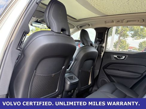 Certified 2025 Volvo XC60 B5 Plus image 33