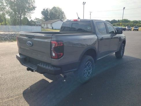 Used 2025 Ford Ranger XLT w/ Equipment Group 301A High AWD/4WD image 3
